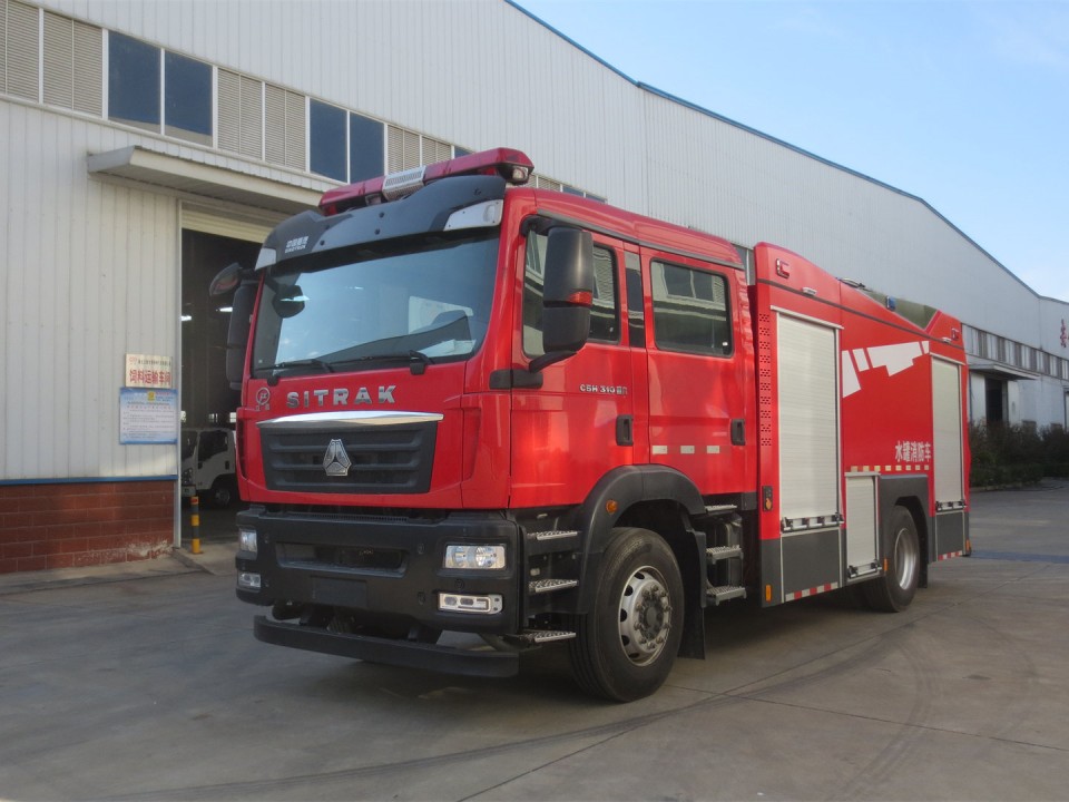 重汽汕德卡泡沫消防車(chē)（7.2噸）